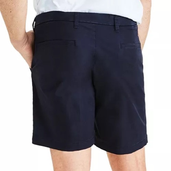 Men’s Navy Blue Docker’s Supreme Flex Ultimate Short - Picture 2 of 10